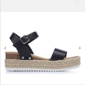 WOMEN'S SODA CLIP ESPADRILLE WEDGES, SIZE 7.5